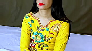 milf-porno-infiel-espanol-sobrino-sub