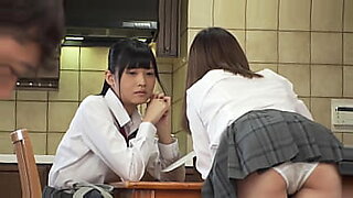 porn-teen-colegialas-de-secundaria-lesbianas-reales