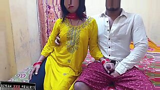 pheli bar sexxy video 16 sal ki