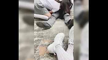 madre pilla hija con su novio