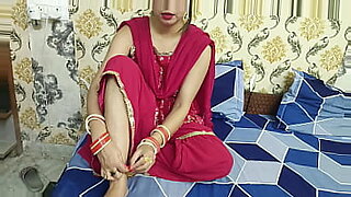 como-se-masturba-una-mujery-se-mojan-porno