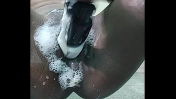 tinwk caught masturbating in shower