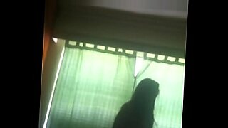 esposa-tetona-follada-por-medico