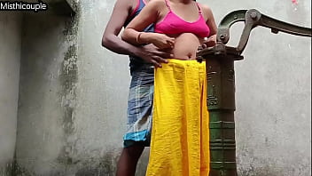 tamil aunty hidden bathing