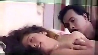 bhabhi sex in satin saree