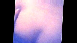 school-bus-mete-la-mano-xhamster