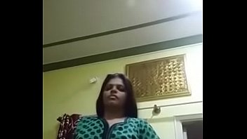 desi indian bhabhi ki gand me lund diya