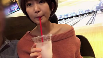 shameless japanese girl in public part 1