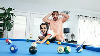 xxx-porno-masturbadas-con-objeyos