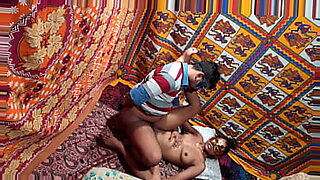 transexuales-en-bikini-encaje-porno