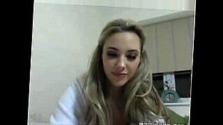 sexy blonde teen getting her wet cunt licked up