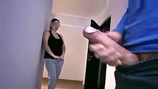 alyssa-lynn-gets-a-big-cock-creampie