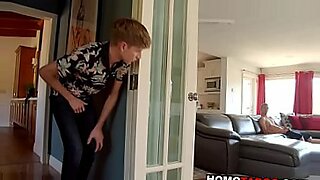 brother catch sister sucks boyfriend