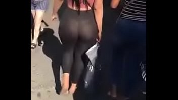 nenas en tanga