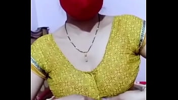 desi bhabhi chodo mujhe audio