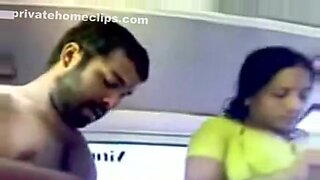 boy fingering for girl in car