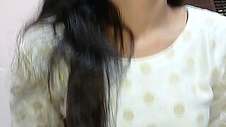 2018 sexy sexy indian indian chudai nadan 18 saal ki ladki