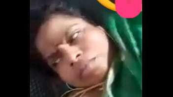 indian sree aunty navel bite and lick