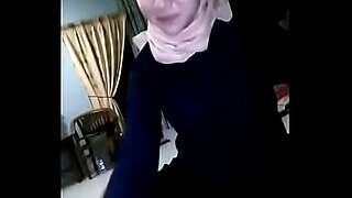 film bokep jilbab nyepong telan sperma