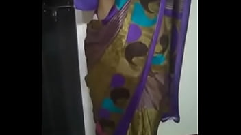 amature indian girl saree strip