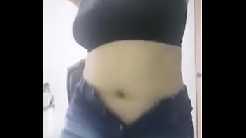 tante bahenol semok ngentot video