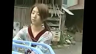 japanese daughter care father inlow porn braze vidio