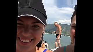 jerking-in-front-of-sister-xhamster