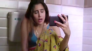 x video kareena kapoor