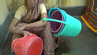 joven-dotado-madura-italiana-video-porno