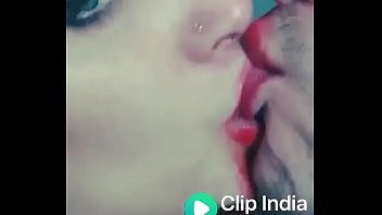 chest kissing harcock porn videos