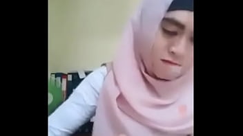 nayara hijab