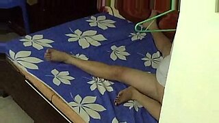 indian girls xxx videos and crying in hindi