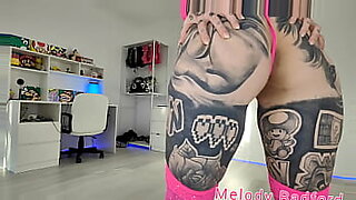 modelo-gay-tattoo-xxx