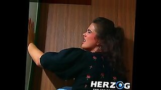 roberta-slides-primer-anal-xvideos