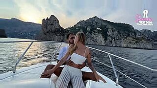 free-porno-cuckold-on-boat