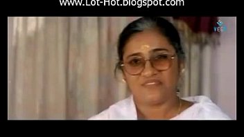 mallu naked aunty bath shower