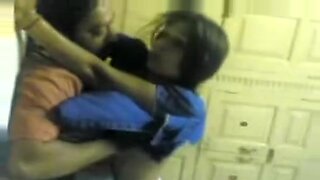 desi bhabhi xvideos with small boy