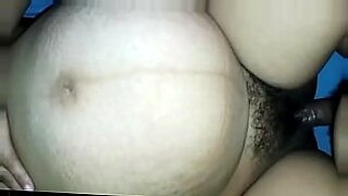 2pretty-xhamster-mature-big-tits-hanging-saggy-masturbates