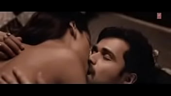 esha gupta sex vibo