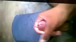 porno-esclavo-chupa-culo-a-duena