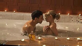 roberta-slides-primer-anal-xvideos