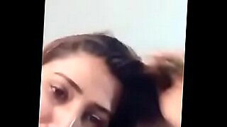 cuckold-hubby-films-his-wife-getting-cum