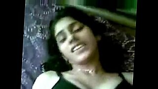 indian beauty fucking wth saree in home