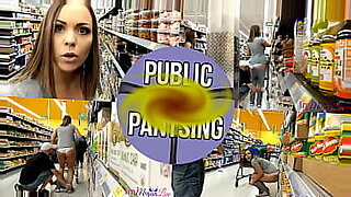 public mature masturbation