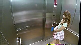 lina-santos-desnuda-y-cachonda
