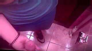 couple-satifasced-one-old-man-cuckold