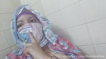 gorgeous teen hijab arab