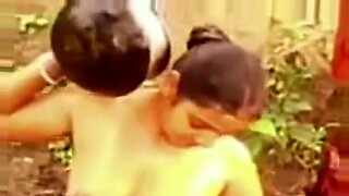 mallu naked aunty bath shower