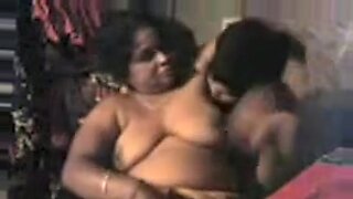 hot forced girl boobs press in public bus