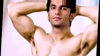 porno-hombre-haciendo-paja-gay